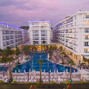 Feriested Grand Blue Fafa &, Durrës