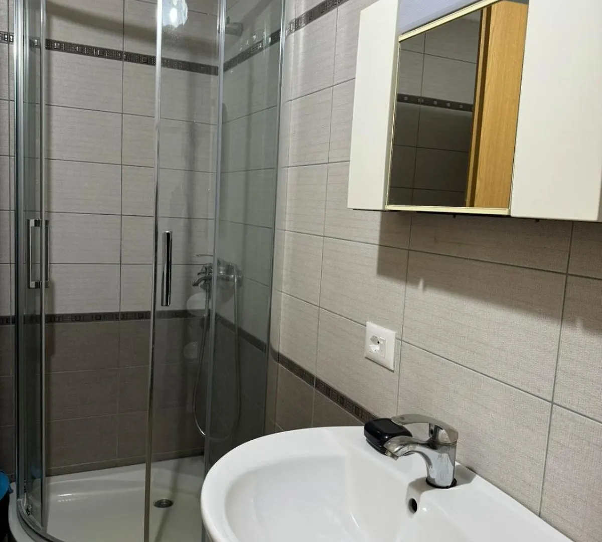 Aura Seaview Apartment Vollga Durres